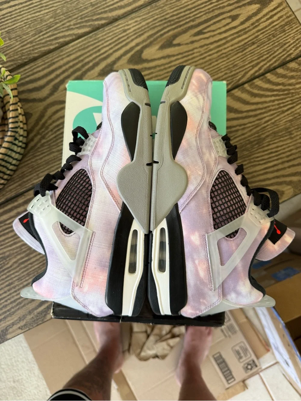 Jordan 4